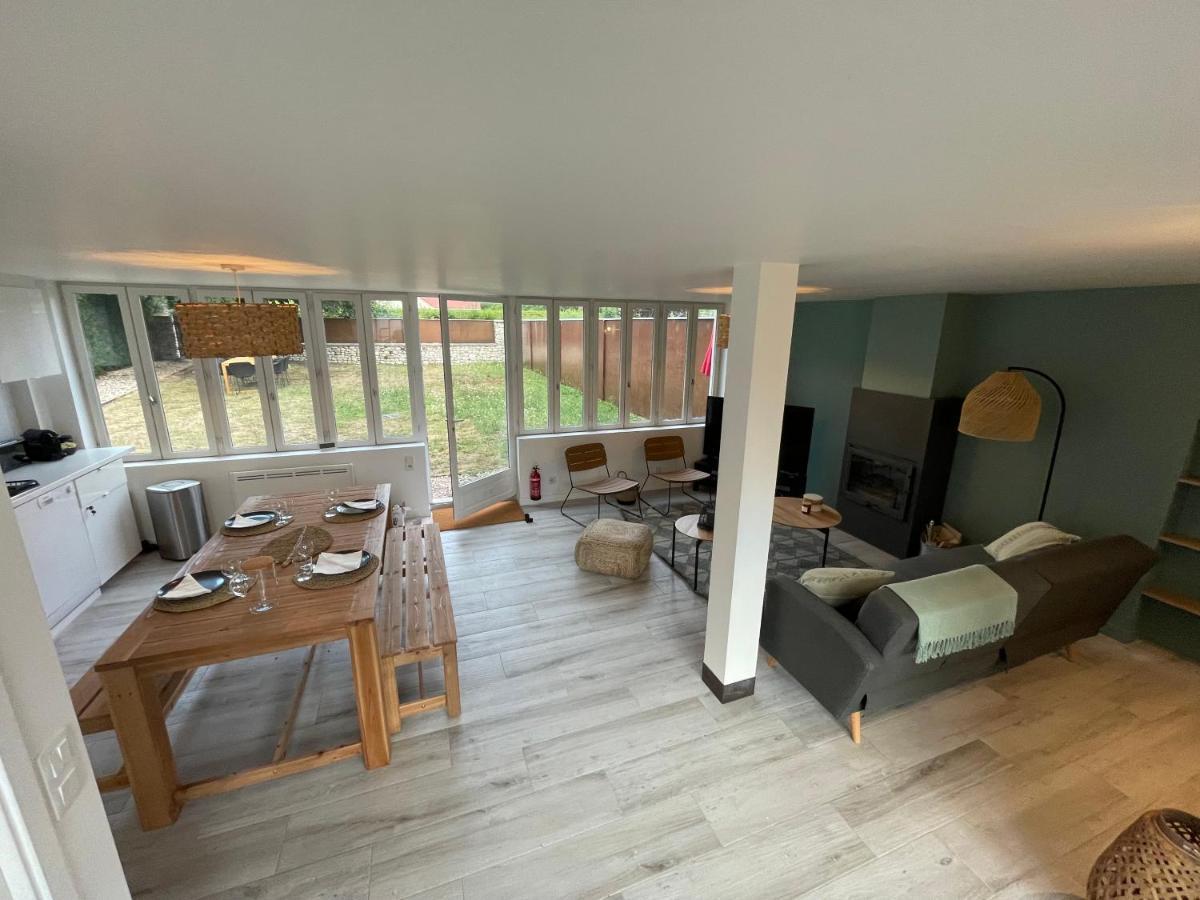 Maison De Campagne Entierement Climatisee Avec Grand Jardin Villa Pressagny-lʼOrgeuilleux Exterior foto